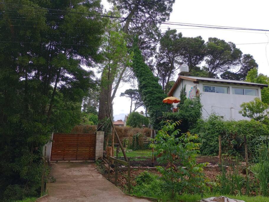 Casa En Plata Alta En El Bosque. Mar del Plata